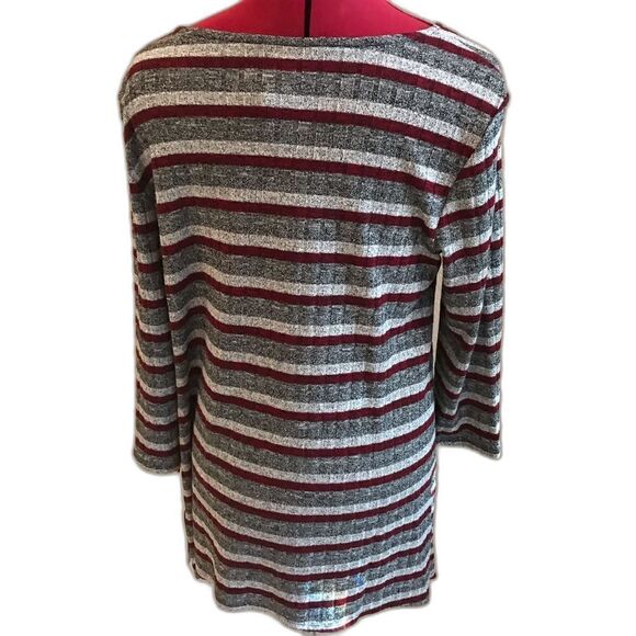 Ruby Rd Top Women Size Medium Red Metallic Striped Shark Bite Hem 3/4 Sleeve NWT - Picture 6 of 11